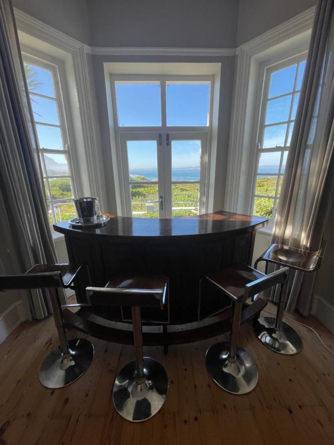 11 Westcliff Rentals ヘルマナス エクステリア 写真